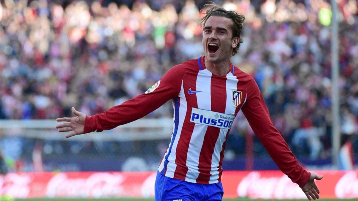 Griezmann marcó un golazo de falta este domingo ante el Atlético