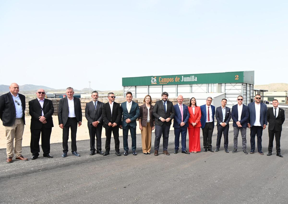 El presidente regional, Fernando López Miras, este viernes en la inaguración del nuevo centro logísticos de Campos de Jumilla.