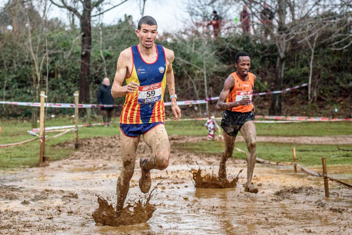 Mechaal y Ndikumwenayo, en el Campeonato de España de Cross