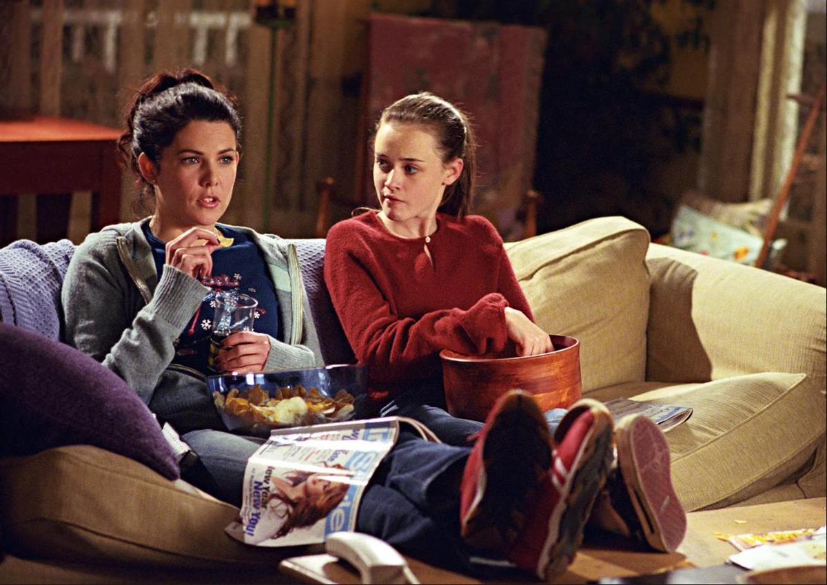 Lorelai (Lauren Graham) y Rory (Alexis Bledel), madre e hija, son 'Las chicas Gilmore'.