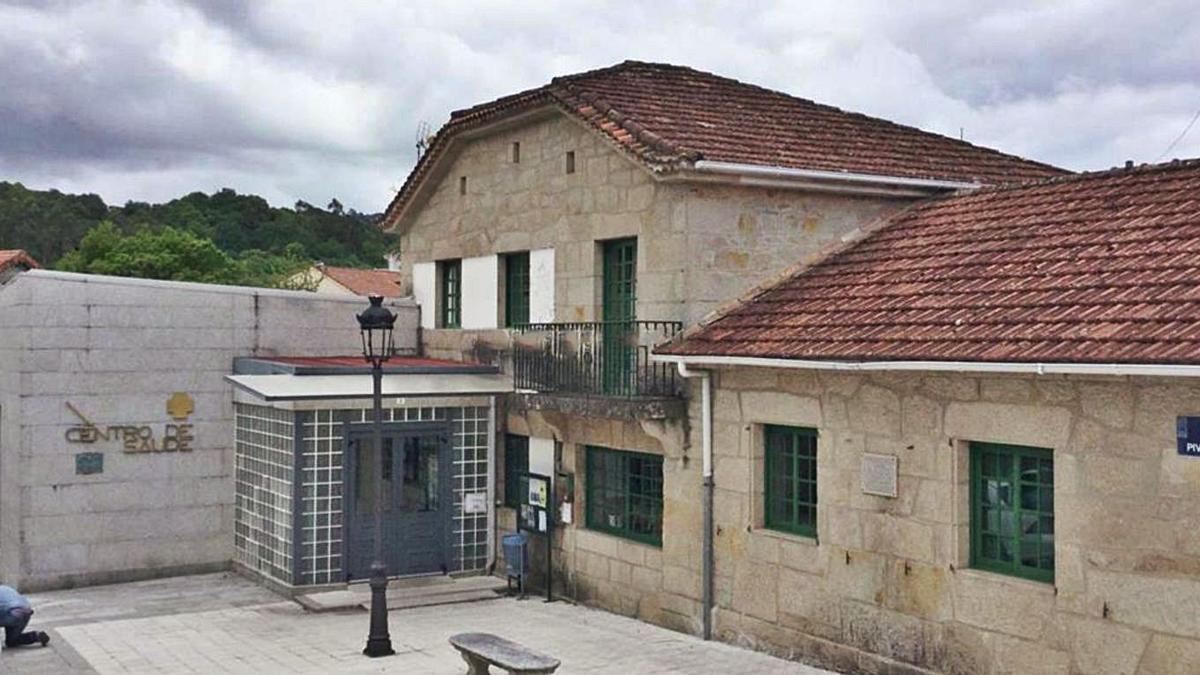 Imagen del centro de salud de Cerdedo. |   // FARO