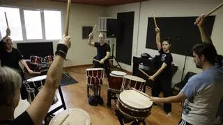 El taiko que sonó por los premios "Princesa de Asturias" busca hacerse un hueco en Gijón