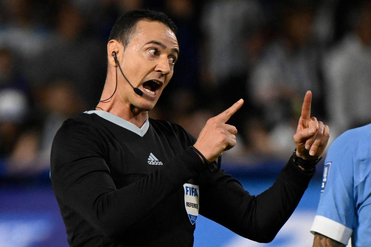 ¡Saltaron chispas! La gran tangana que 'calentó' la Bombonera ¡Saltaron chispas! La gran tangana que 'calentó' la Bombonera