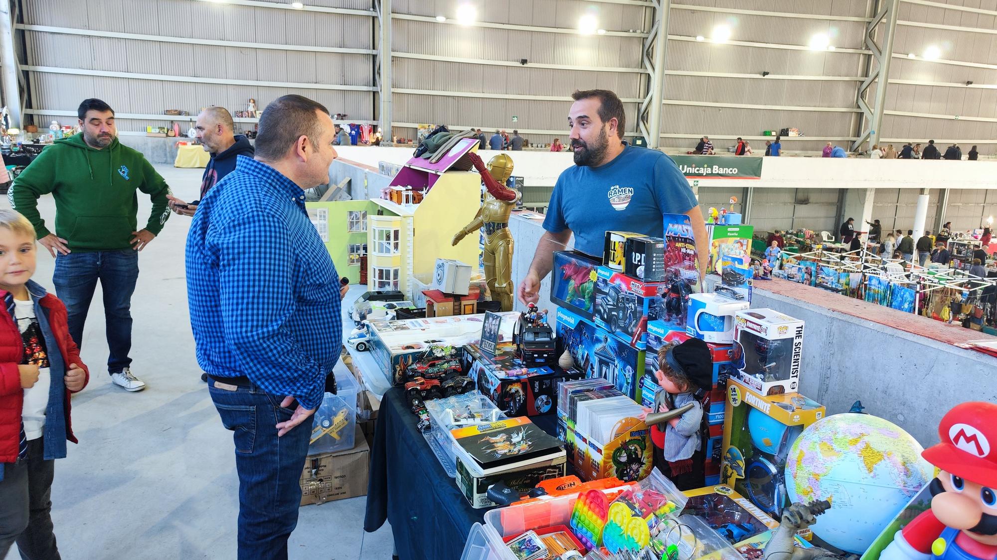 La Feria del Coleccionismo de Mieres, en imágenes.