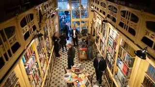 La librería Sant Jordi del Gòtic de Barcelona reabre tras su milagroso rescate
