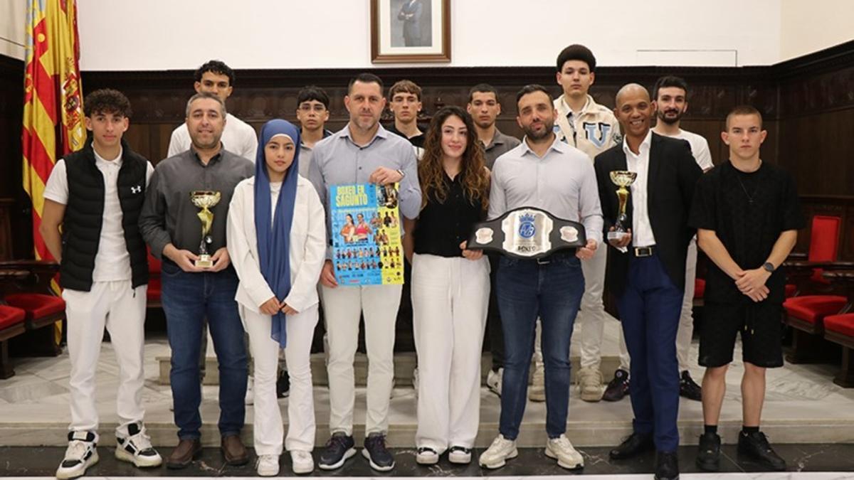 Un momento de la presentación de la velada.