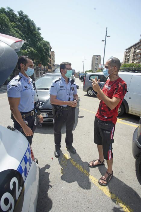 Primer dia amb la mascareta obligatòria a Catalunya