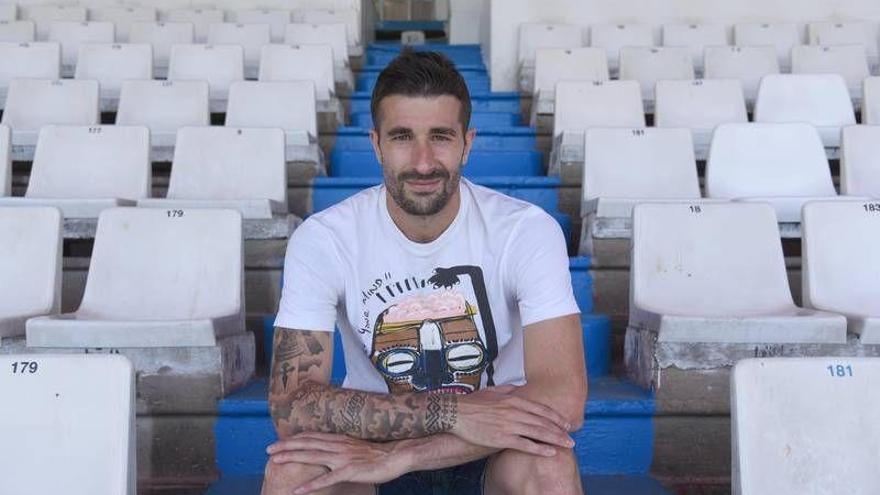 Rubén Gracia Cani: &quot;Me moría de ganas de regresar a casa y volver a jugar en el Zaragoza&quot;