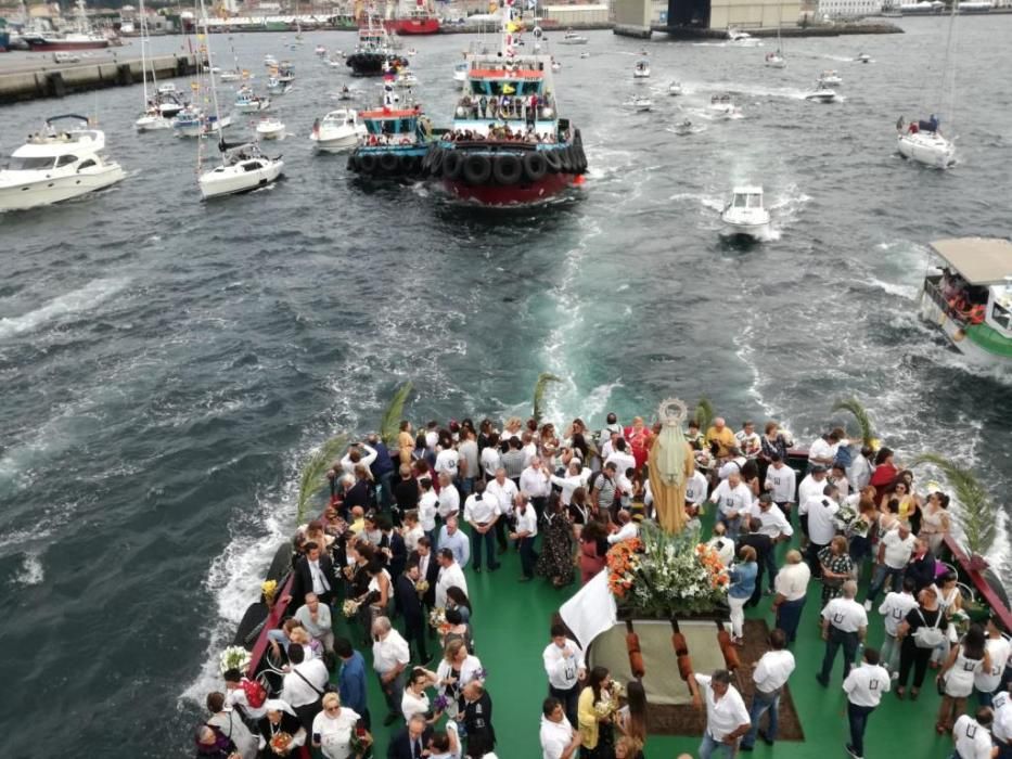 Marín se engalana por tierra y por mar para festejar el día grande del Carmen