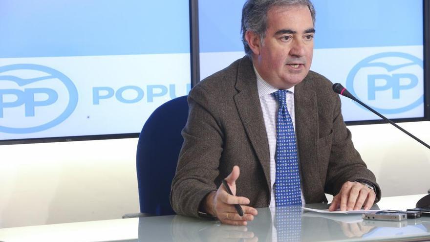 El PP e IU denuncian &quot;dejadez&quot; del Principado en temas medioambientales