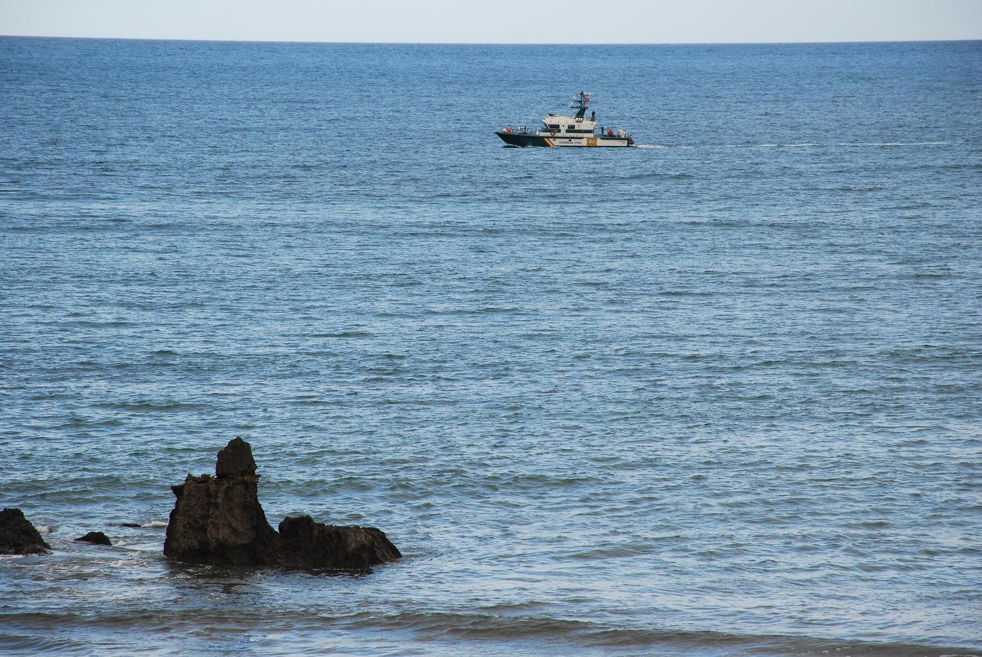 Búsqueda de un desaparecido en el mar en Llanes
