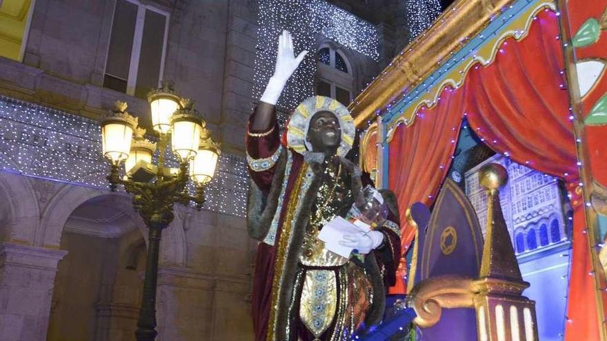 La cabalgata de Reyes, recorriendo la ciudad el año pasado.