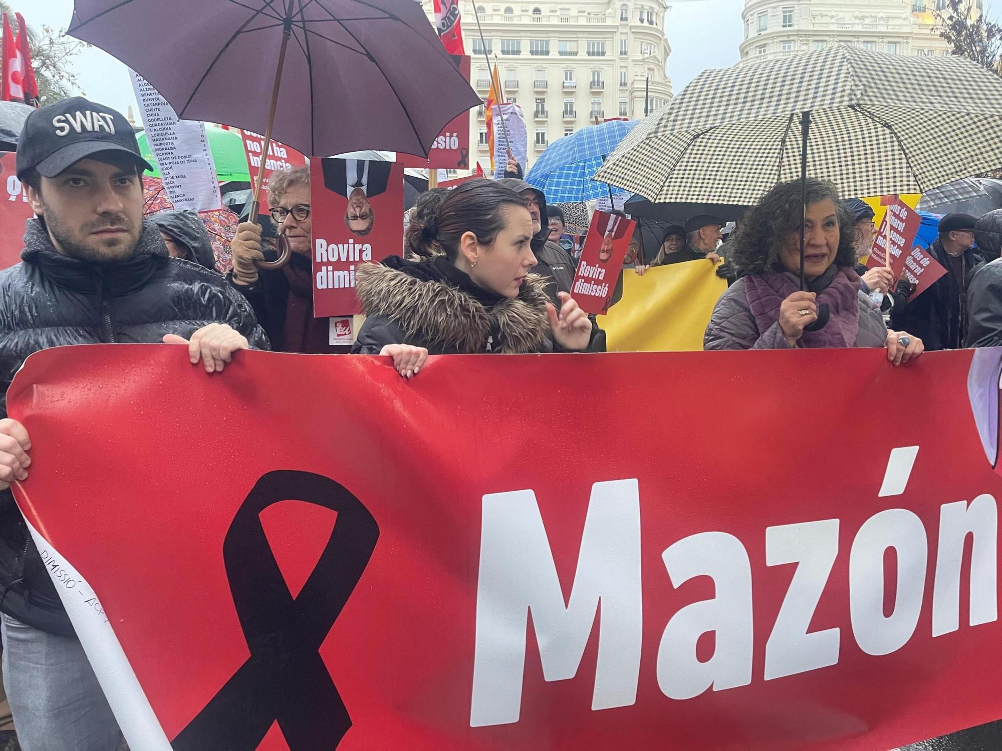 La cuarta manifestación contra Mazón por la gestión de la dana, en imágenes