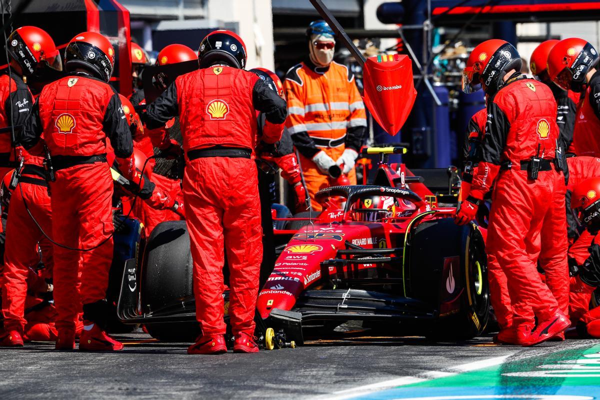 Carlos Sainz, durante el Gran Premio de Francia.