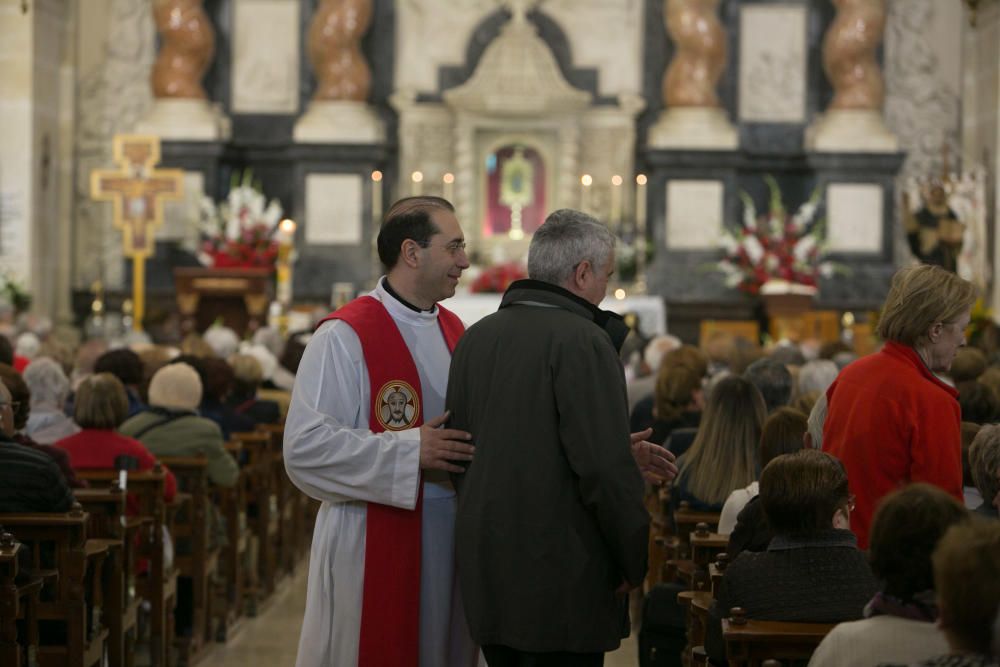 Miles de personas en el domingo de Santa Faz