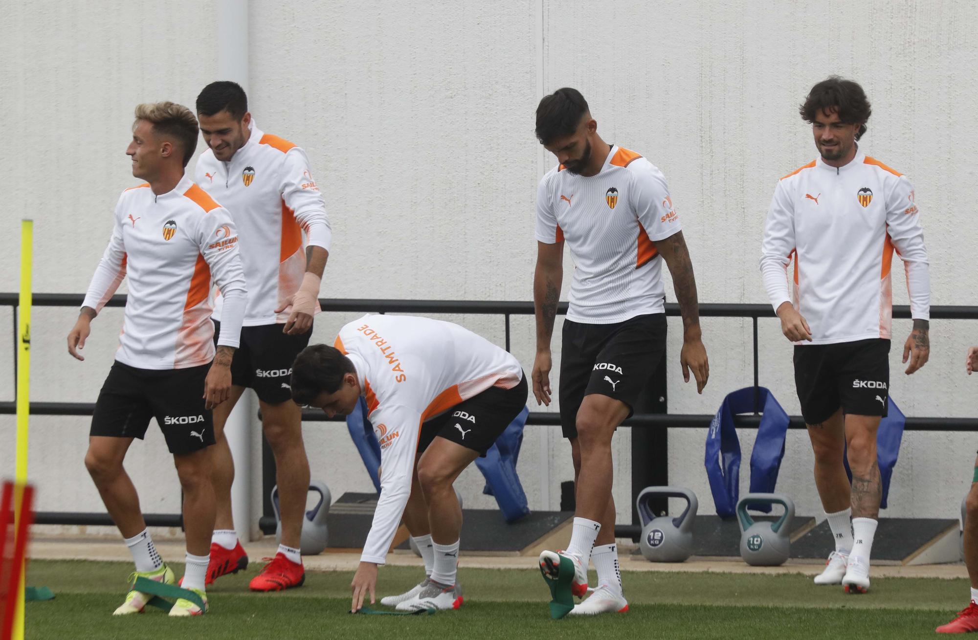 Entrenamiento del Valencia antes del encuentro frente al Mallorca