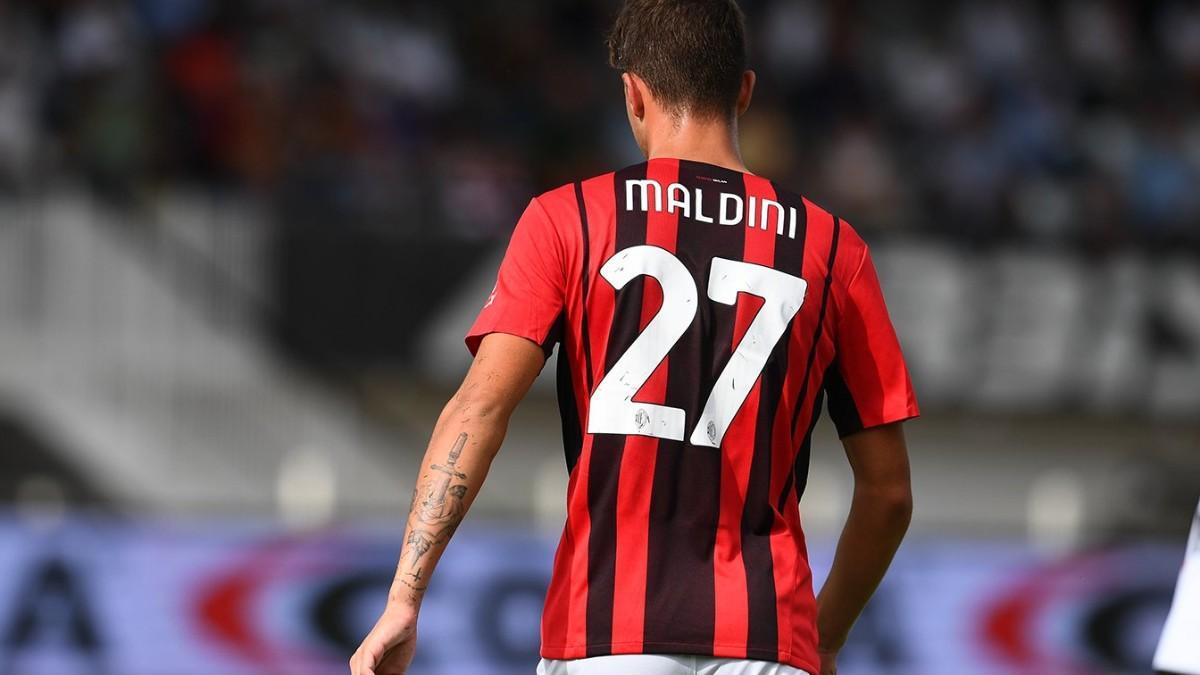 Daniel Maldini ante el Spezia