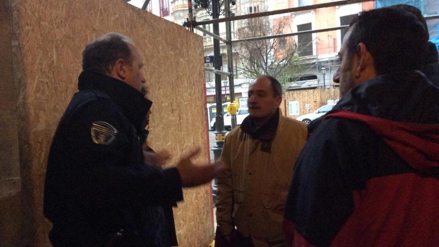 Técnicos del IME y de la Policía han decidido a las 9,30 horas la suspensión de la Diada.