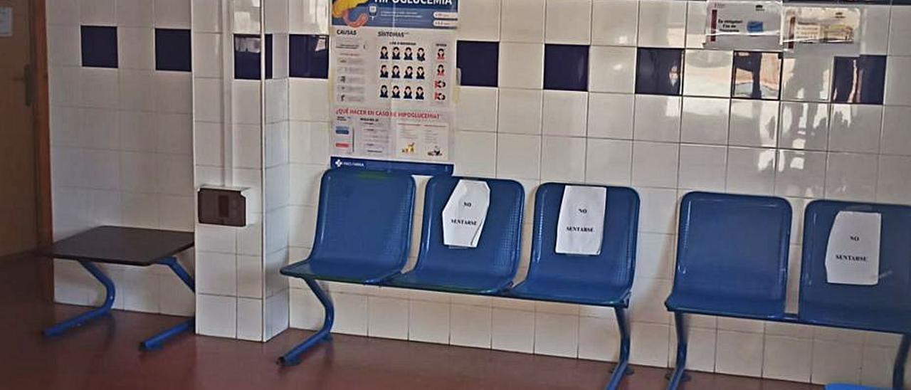 Interior del consultorio de Atención Primaria en Barxeta | LEVANTE-EMV