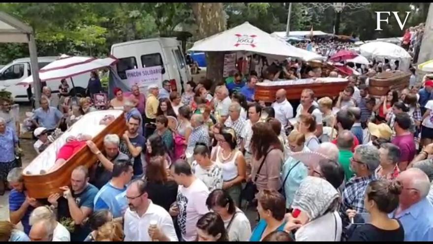 Procesión de Santa Marta de Ribarteme