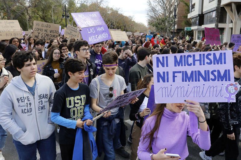 Manifestación de los estudiantes en Valencia contra el pin parental