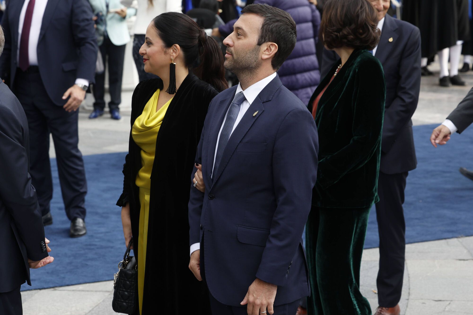  Así fue la llegada de los invitados a los premios "Princesa de Asturias" y su paso por la alfombra azul