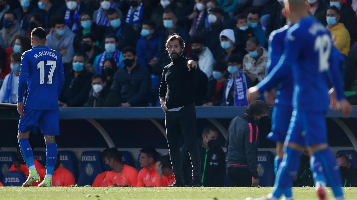 Quique Sánchez Flores, entrenador del Getafe, durante el choque ante el Real Madrid.