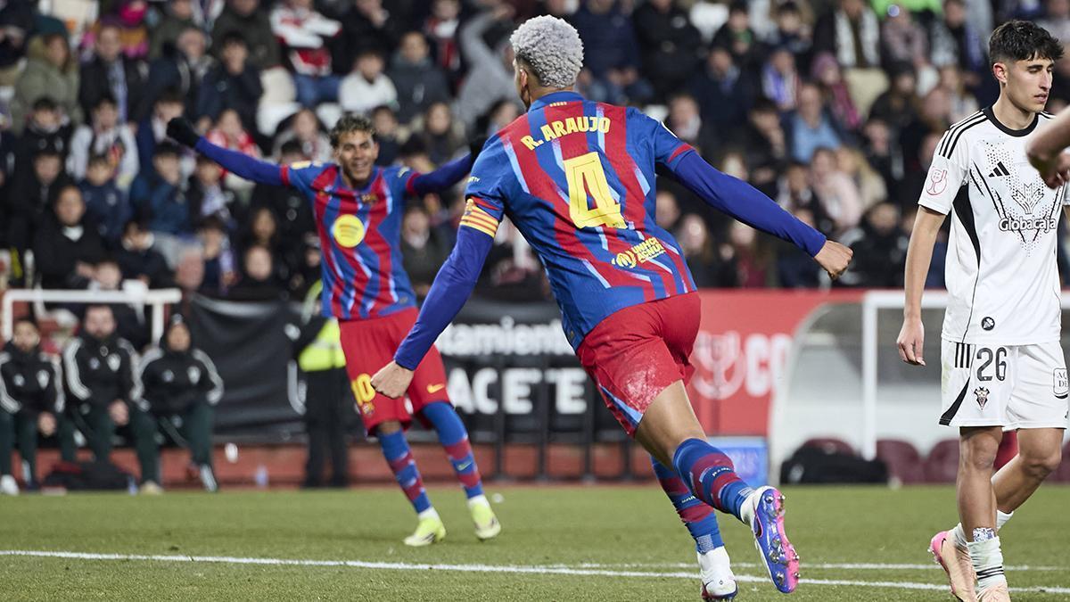 Albacete - FC Barcelona | El gol de Araujo