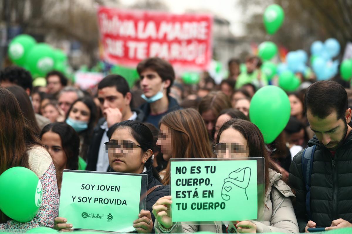 Una protesta contra el aborto y la eutanasia concentra en Madrid a 9. ...