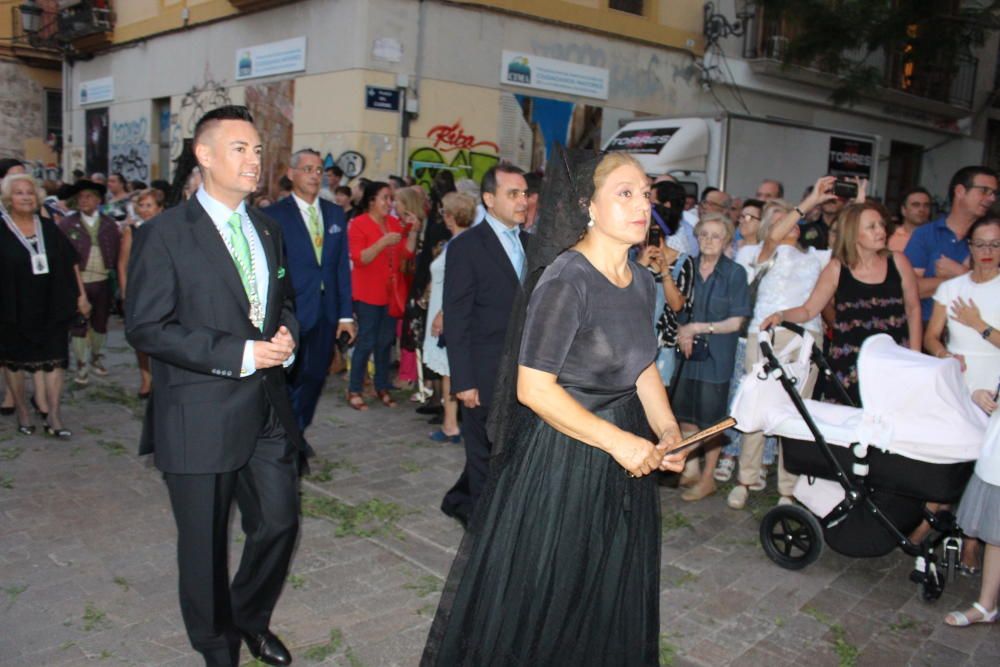 Procesión en el Barrio del Carmen y "cant de la carxofa"