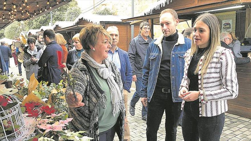 40 comercios dan vida a la Asunción en la Fira de Nadal