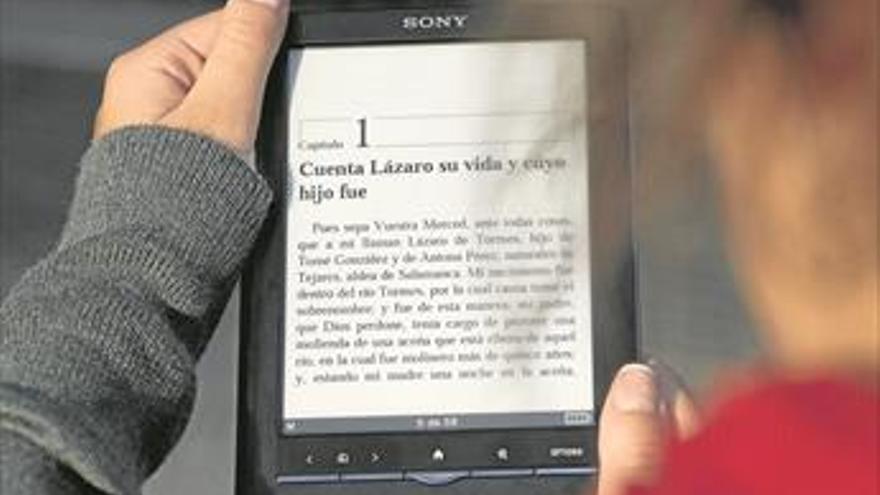 ¿Quién gana si el libro es gratis?