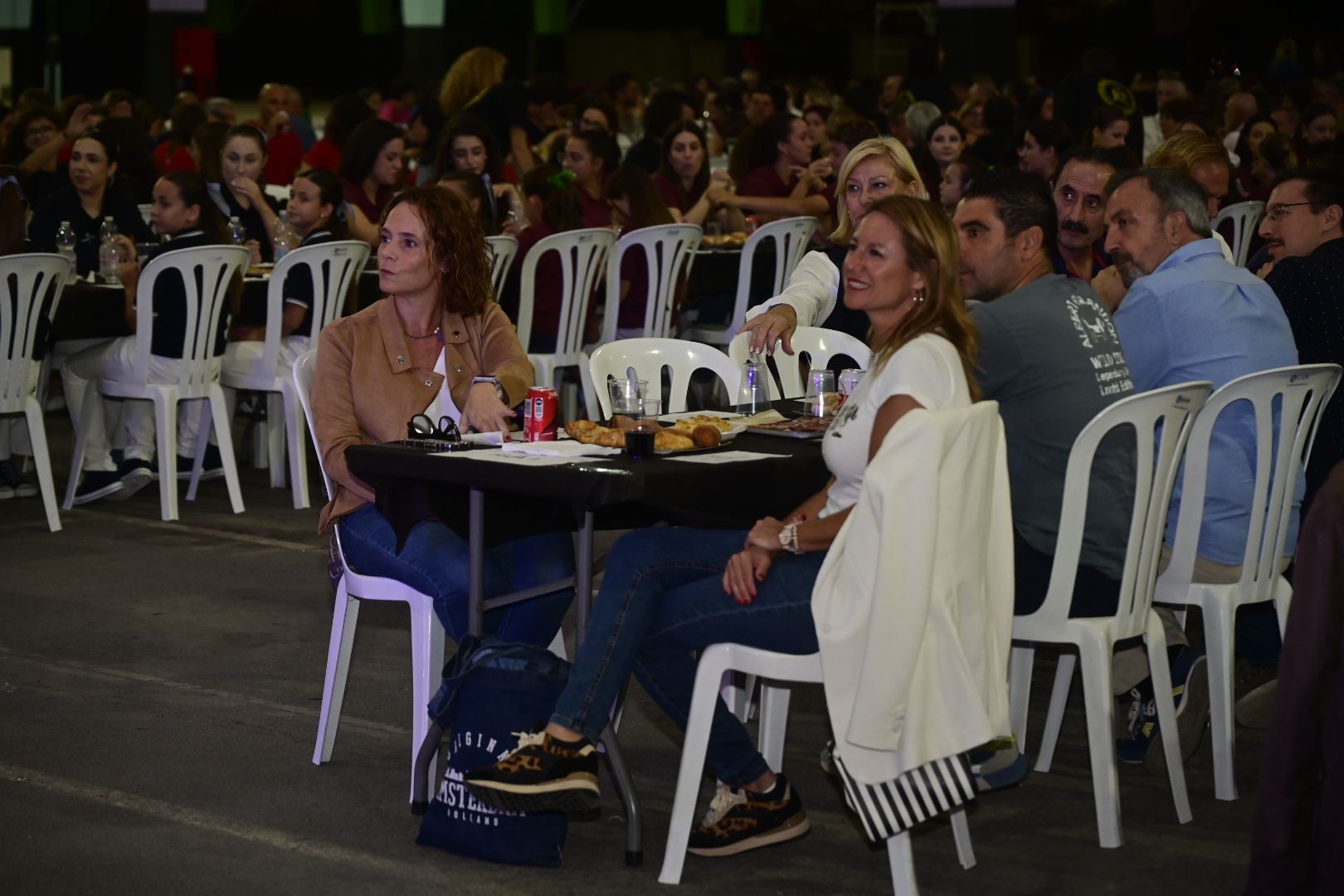 Galería: Las collas de Castelló ‘tornen a la ciutat’ en un acto multitudinario