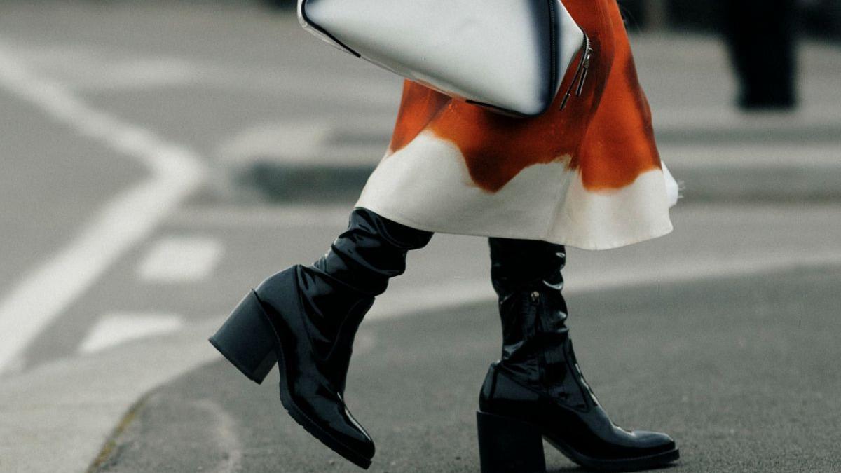 8 botas y botines de Mango para ir a la moda este otoño-invierno: de las clásicas 'cowboy' a las 'biker boots'