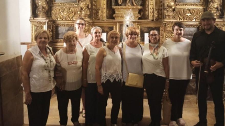 La Asociación de Mujeres Santa Ana vuelve con el recital de poesías