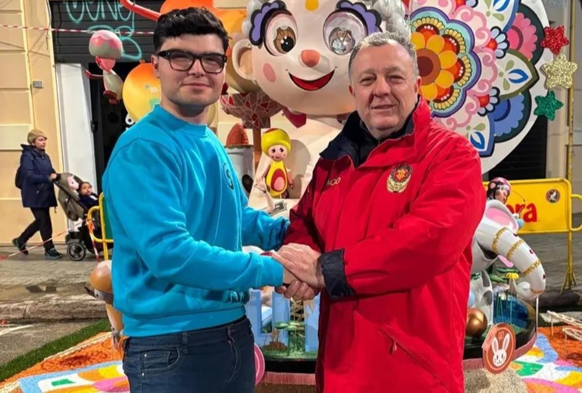Ferran Madero renueva para la falla infantil