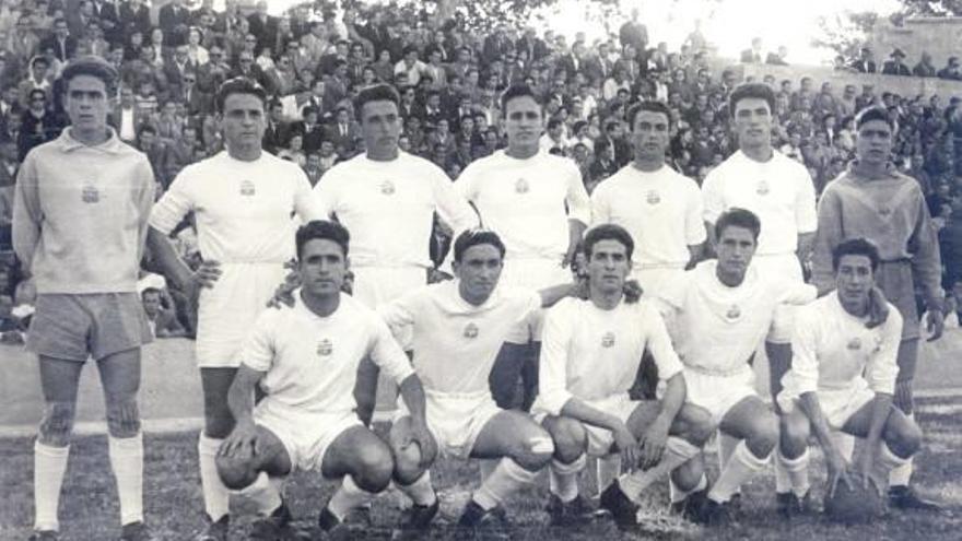 Organizan un reencuentro con los futbolistas más destacados de Xàtiva