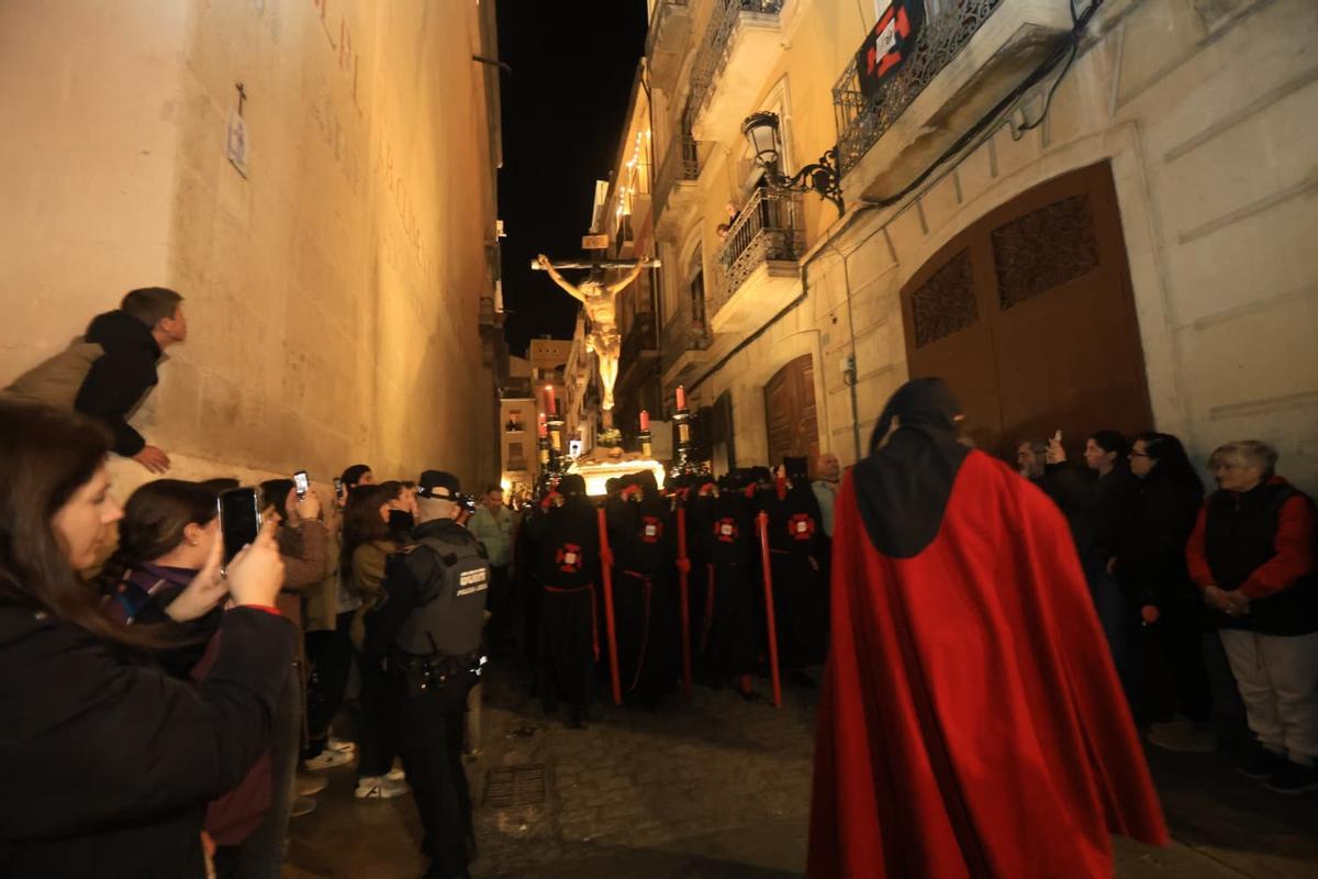 Semana Santa en Alicante 2026: procesión de la Hermandad de la Buena Muerte Semana Santa en Alicante 2026: procesión de la Hermandad de la Buena Muerte