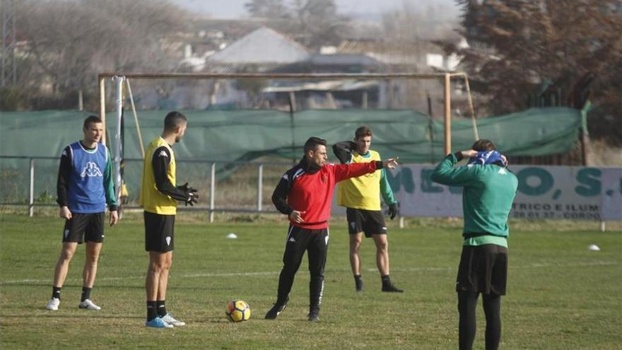 Alfaro desea seguir la «buena línea» y a Romero como entrenador