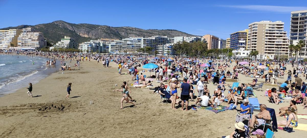 Playa de la Concha de Orpesa en esta Semana Santa 2026.