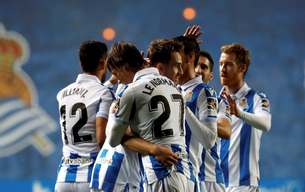 El Real Sociedad - Celta, en imágenes // Javier Etxezarreta // Efe