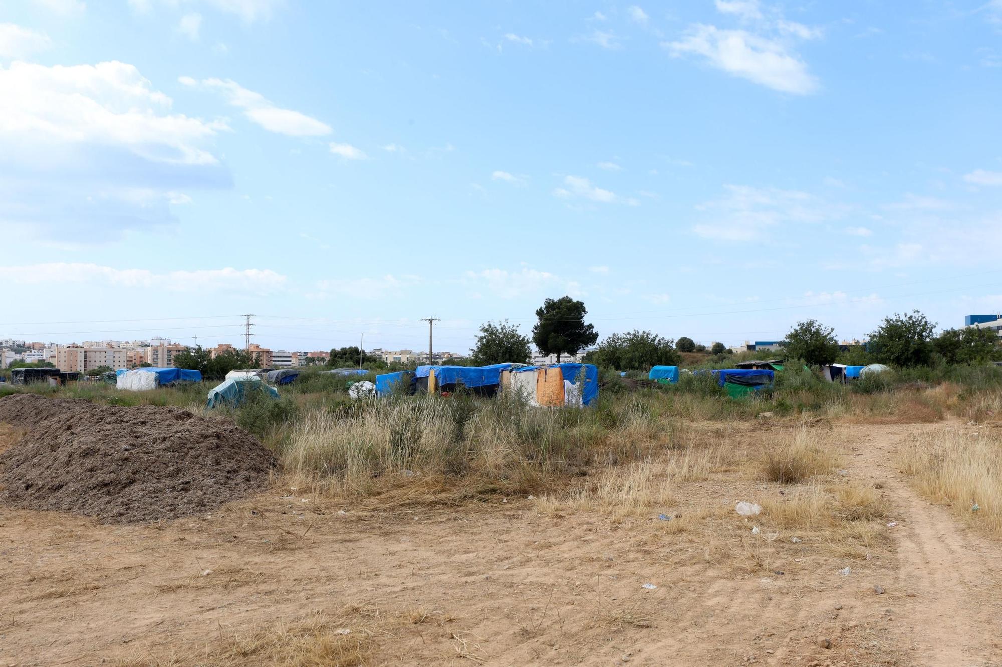 Poblado chabolista en la zona del recinto ferial de Ibiza