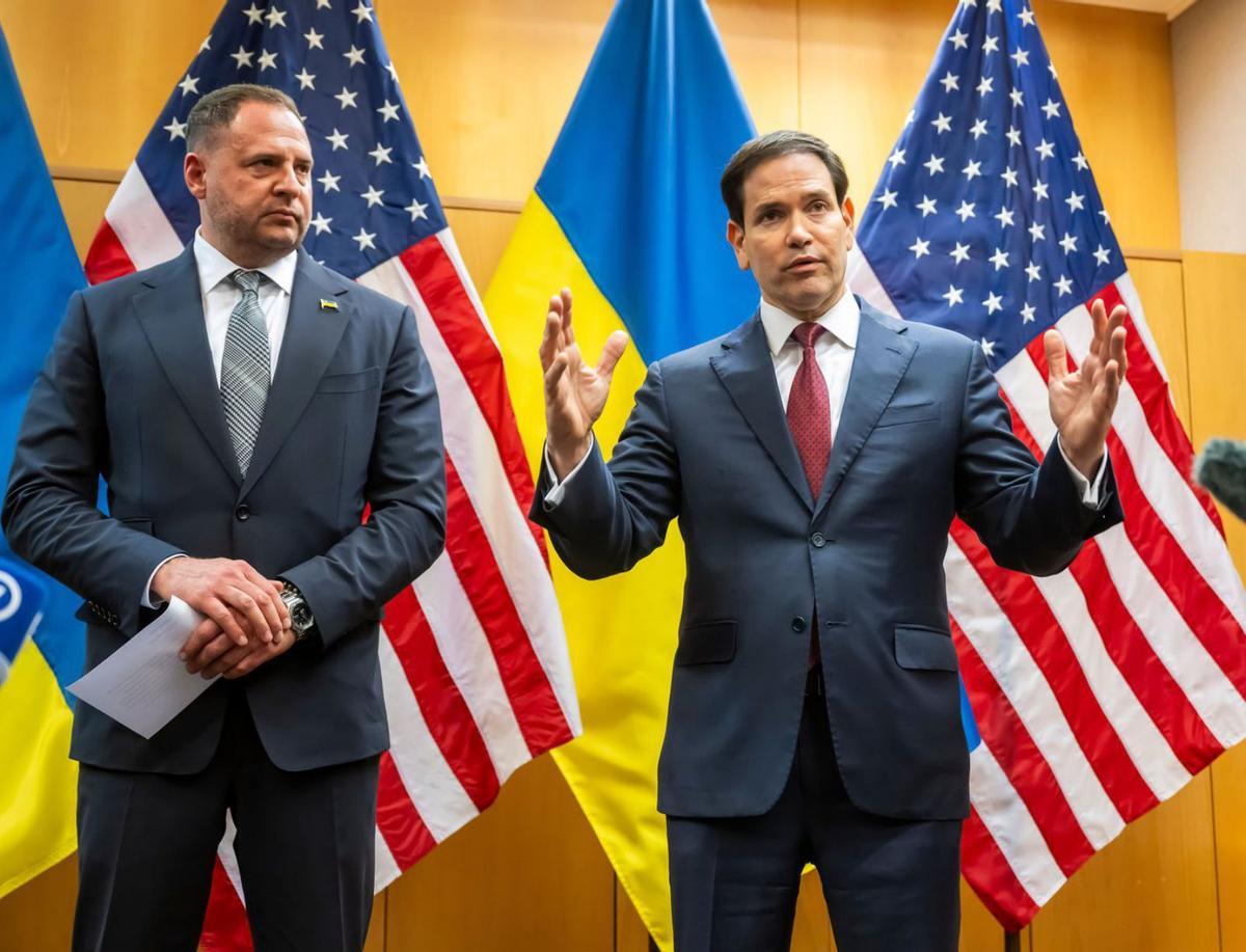 Ucraïna pateix pèrdues al Donbàs però castiga Rússia en les seves petroleres