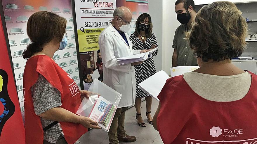 Tu carpeta amiga, tu amigo voluntario' llega al hospital de Molina de manos  de Fundación FADE - La Opinión de Murcia