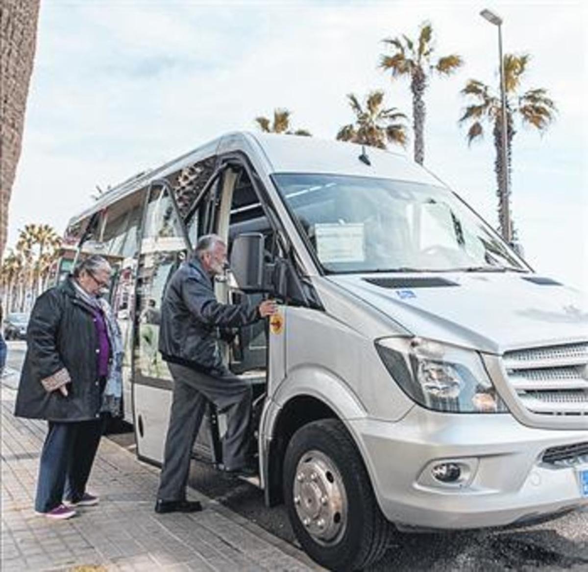 Bus llançadora entre l’Hospital del Mar i l’Hospital de l’Esperança.