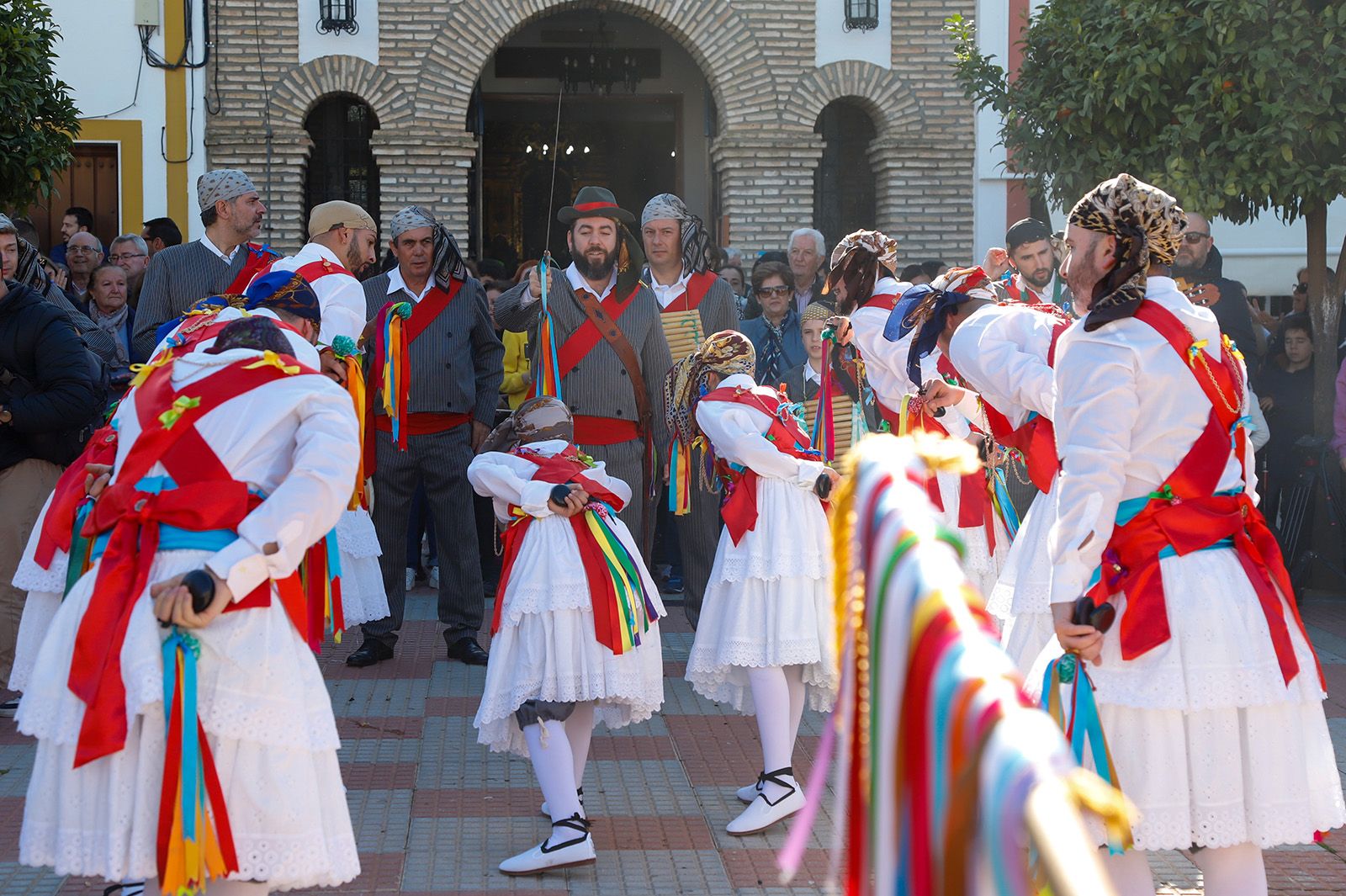 Vuelven la Danza de los Locos y el Baile del Oso