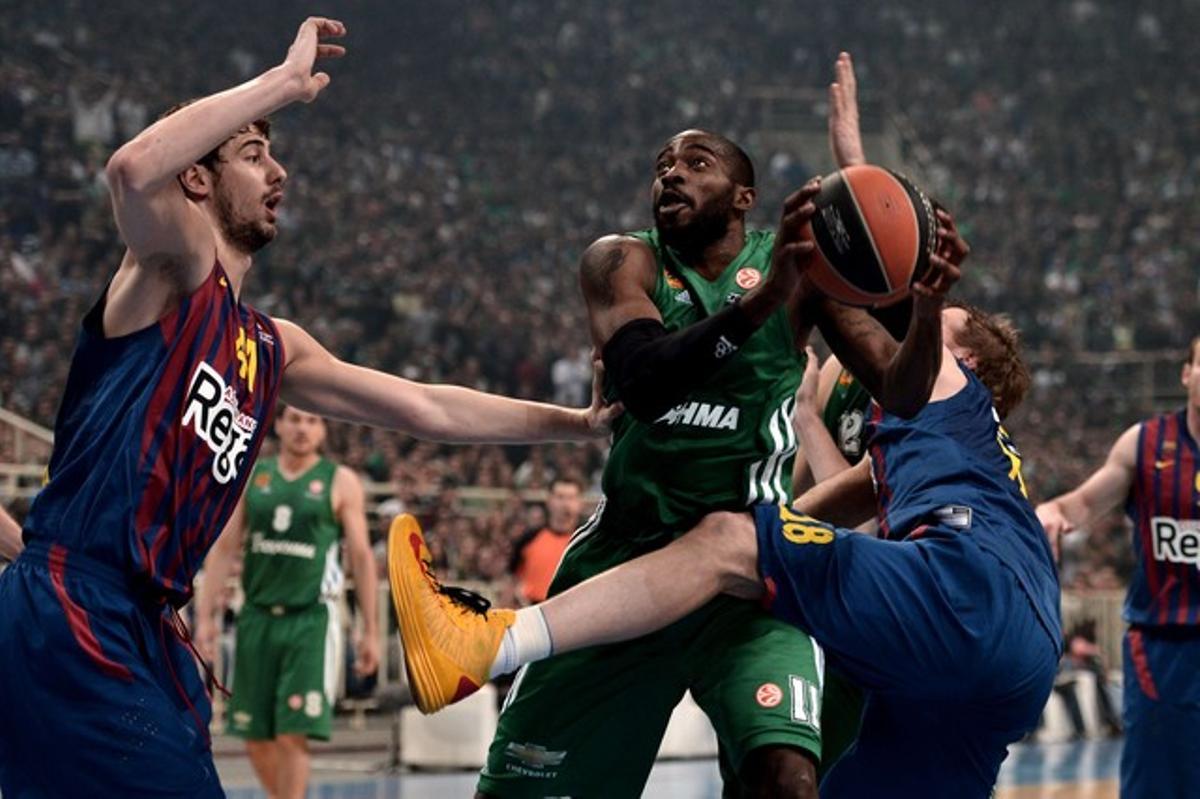Panathinaikos, 60 - Barça Regal, 70 Panathinaikos, 60 - Barça Regal, 70