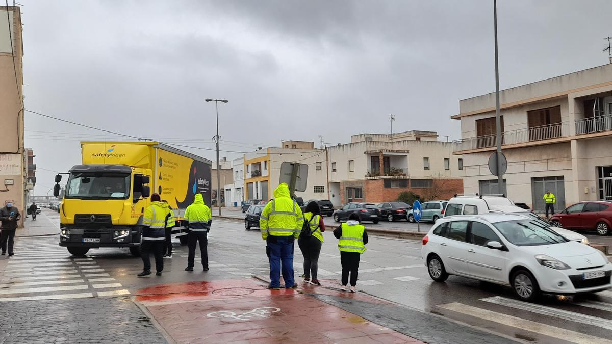 La huelga en el transporte se extiende a Vinaròs y la patronal CEV critica la "inacción del Gobierno"