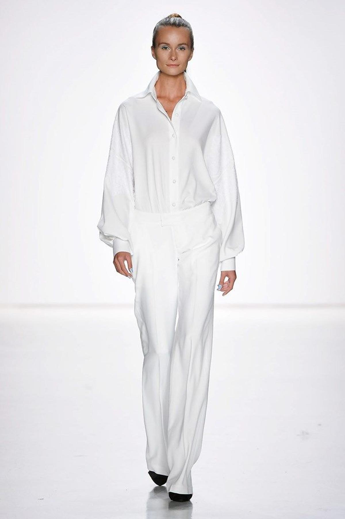 Zang Toi