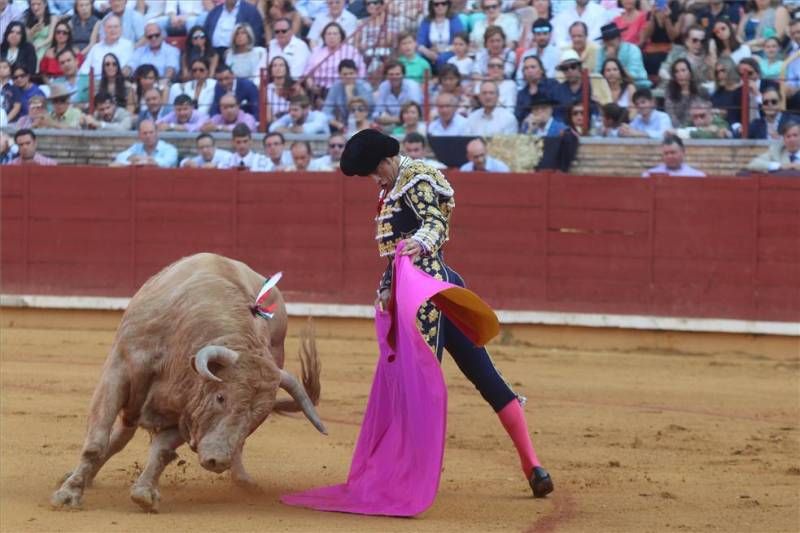 FOTOGALERÍA / FERIA EN LOS CALIFAS